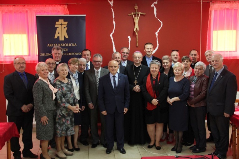 Bp Tadeusz Lityński spotkał się z członkami Akcji Katolickiej